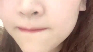 小个子拉丁裔继妹被内射了,和她一起出去了