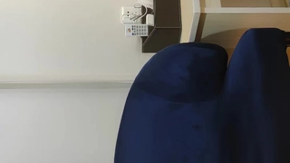 美味的少女Jamie Spice裸体进行女同性恋按摩